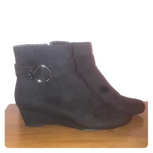Black Booties 8M